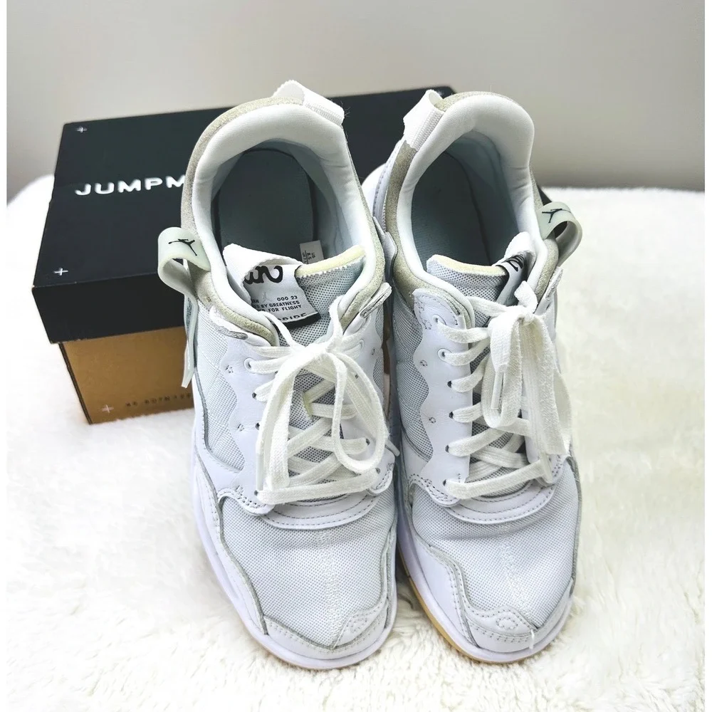 Jordan MA2 Sneakers Womens Size 10/Mens 8.5 White Sportswear Streetwear Techwear